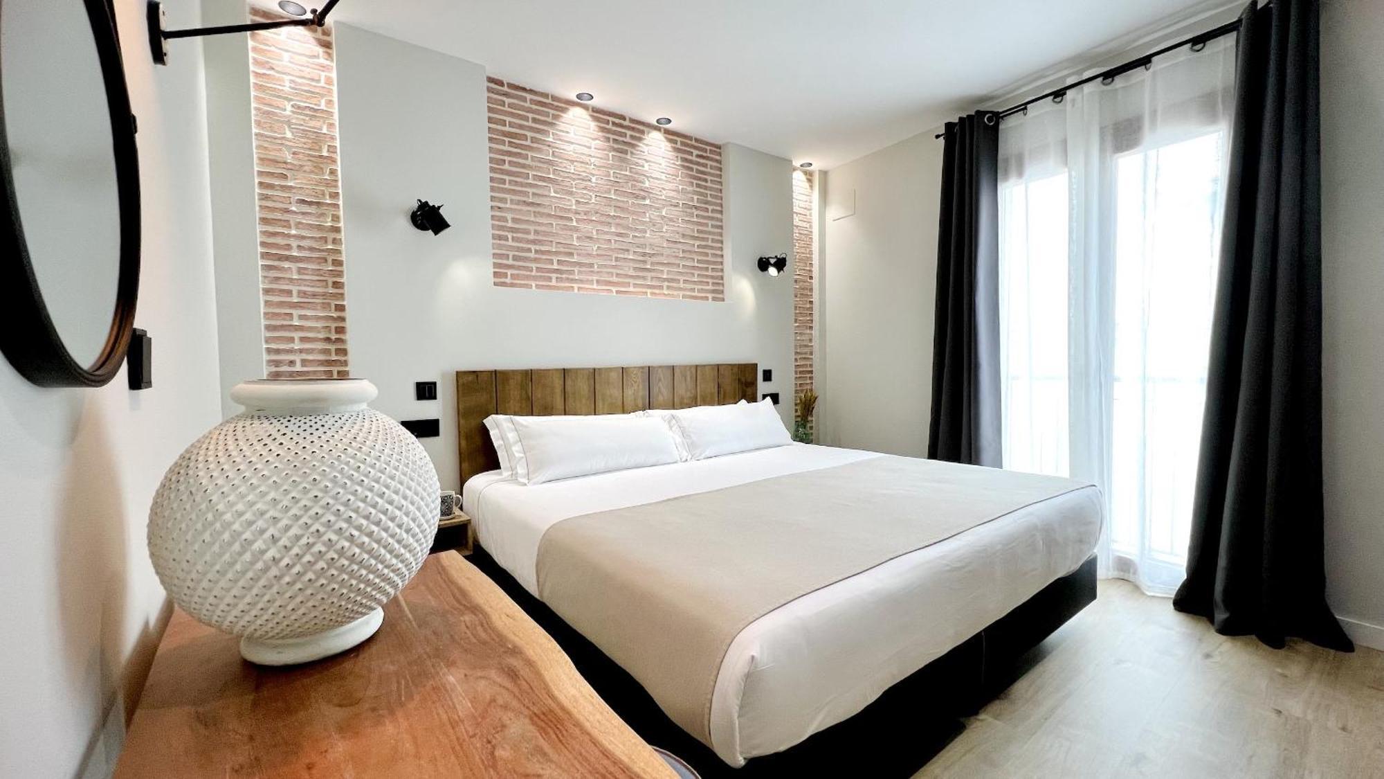 Aparthotel Luz De Gades - Suites Spa Gym - Adults Only Кадис Экстерьер фото