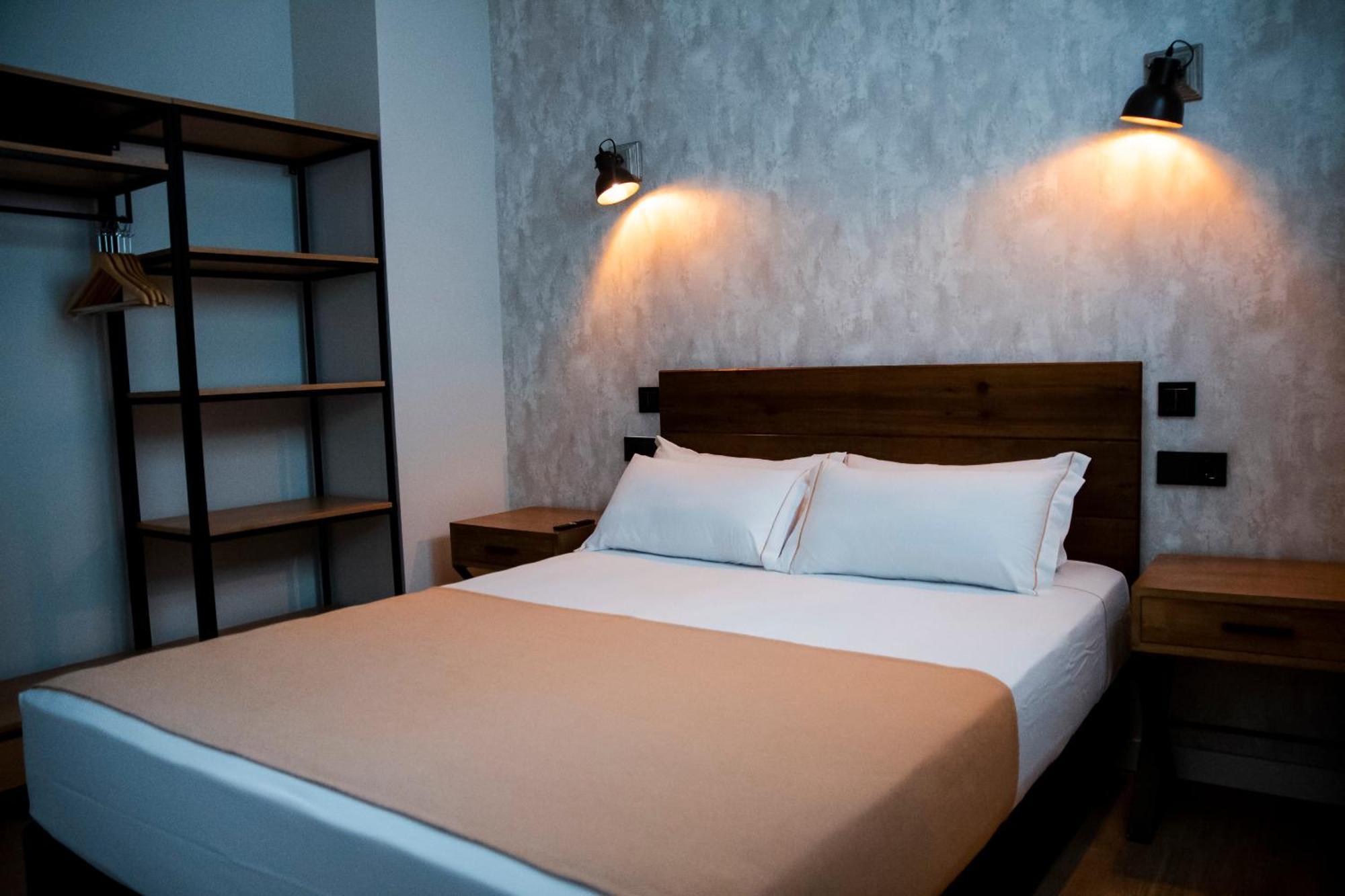 Aparthotel Luz De Gades - Suites Spa Gym - Adults Only Кадис Экстерьер фото